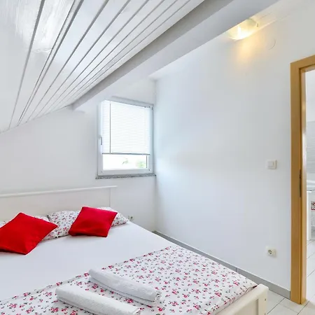 With Parking Spaces - 18581 Apartment *