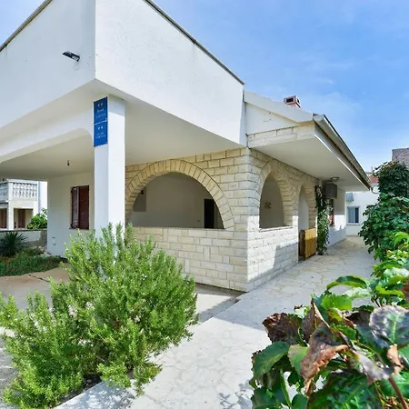Apartment With A Parking Space - 18581